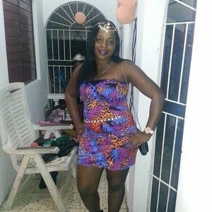 Meet your Posher, Nadinea